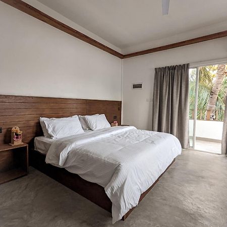 Dhoadhi Retreat Hotel Thulusdhoo ภายนอก รูปภาพ